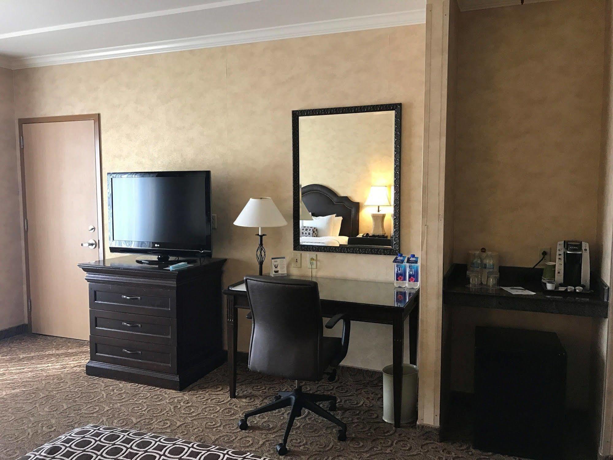 เดลต้า โฮเต็ล บาย แมริออท แอนาไฮม์ การ์เดน โกรฟ Hotel การ์เดนกรูฟ ภายนอก รูปภาพ